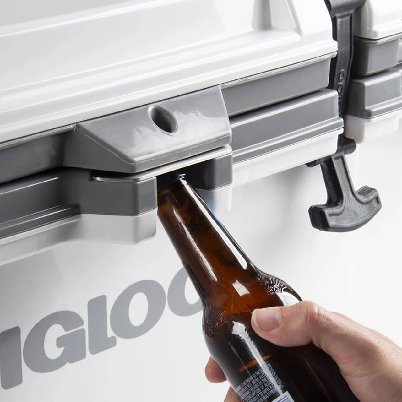 Igloo IMX 70 Super Heavy Duty Fishing Camping Cool Box 8 Igloo IMX 70 Super Heavy Duty Fishing Camping Cool Box - Image 6