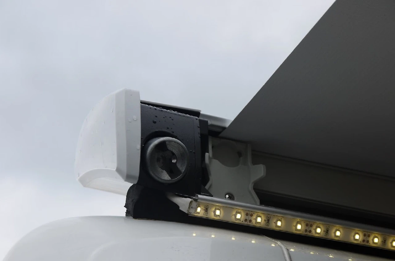 Thule Awning LED Mounting Rail And 4 Metre LED Strip 5 Thule Awning LED Mounting Rail And 4 Metre LED Strip - Image 3
