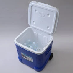 Igloo Ice Cube 60 Roller Wheeled Ice Chest Cool Box 8 Igloo Ice Cube 60 Roller Wheeled Ice Chest Cool Box -Family Camp Gear Store igloo 45097 05875.1493660922